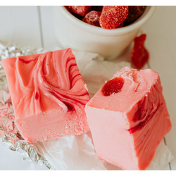 Strawberries N Cream Fudge 12/8oz